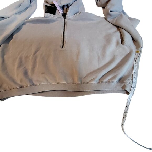 Cropped Gray Zip-Up Hoodie Size XXL Cotton Blend Zip-up closure   Cozy hood - Picture 6 of 11